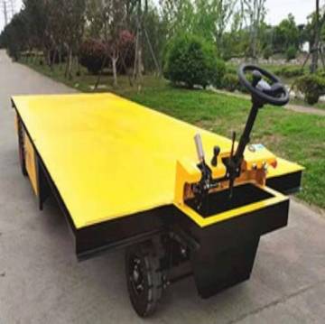 Camion con piattaforma a batteria semi-elettrica