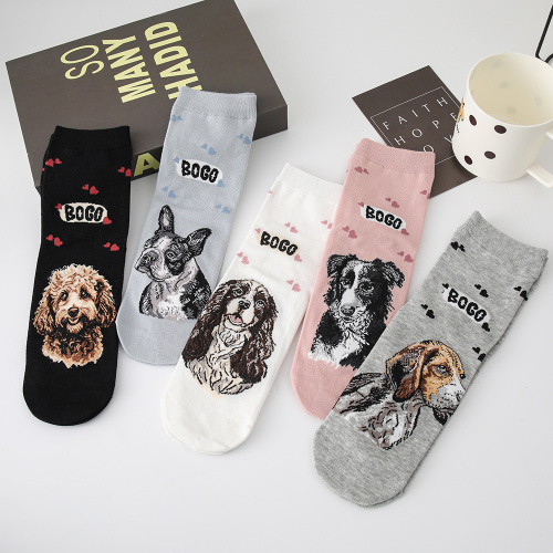 Жаночыя выпадковыя шкарпэткі сярэдняга крыніча