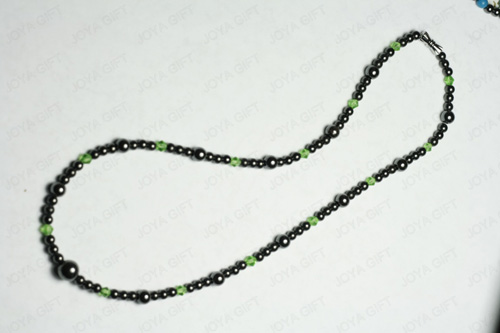 Collier hématite