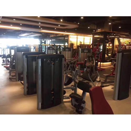 Üst düzey iş kulübü fitness ekipmanları paketi