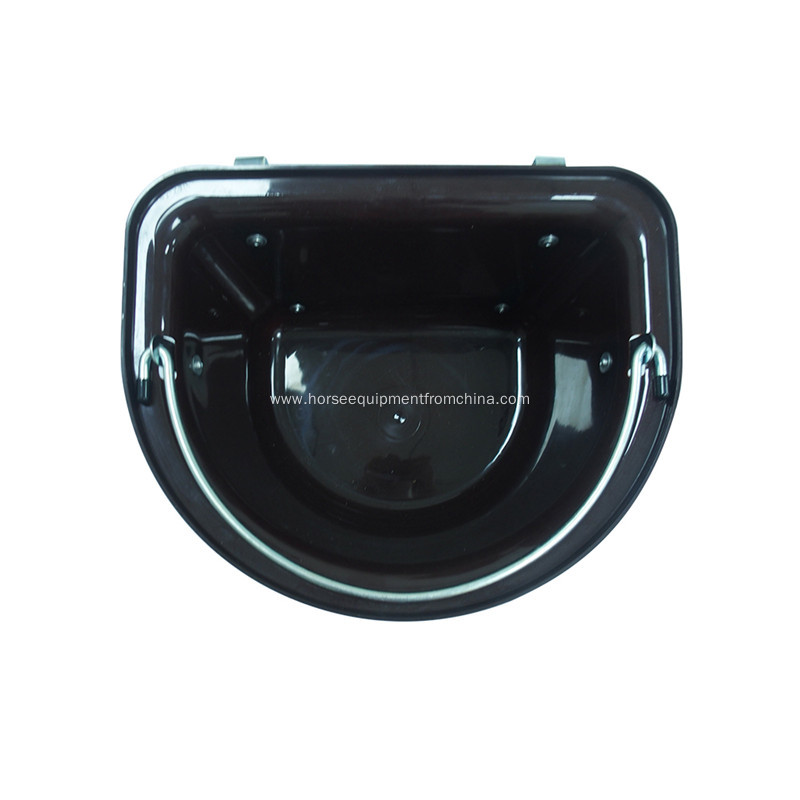 Portable Plastic Horse Feed Bucket