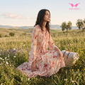 Kleid mit Aquarell-Blumendruck und Rüschensaum