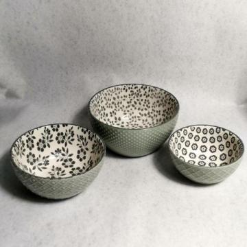 Embossed glaze stoneware dinner set
