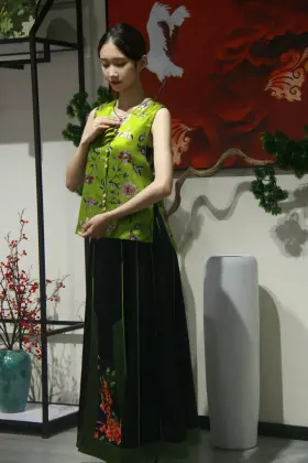 navy blue long skirt