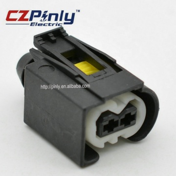2 Way PA66 GF30 White Wedge Kostal Auto Connector 52515