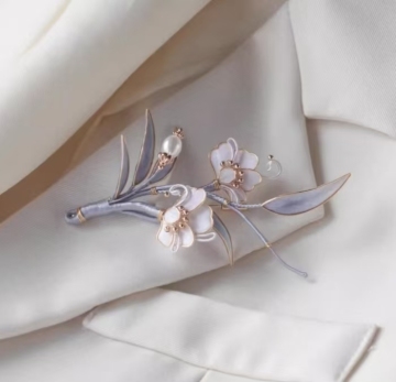 Original Intangible Cultural Heritage Flannel Flower New Chinese-style Brooch