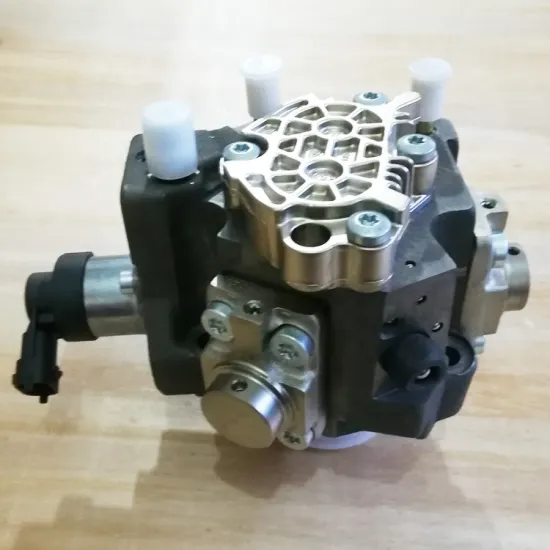 High Performance Diesel Engine Pump 16700MA70C 0445010136 Fuel Pump