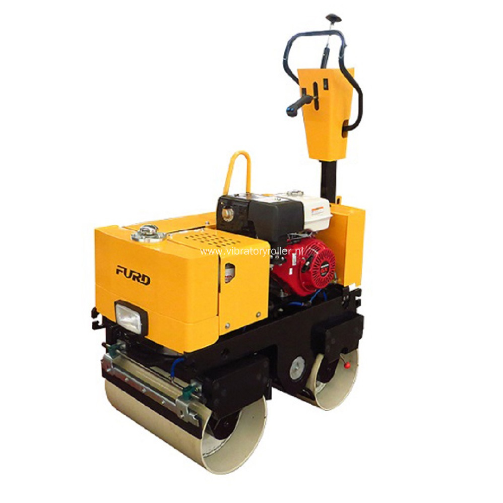 Compact Design Self-propelled Asphalt Roller