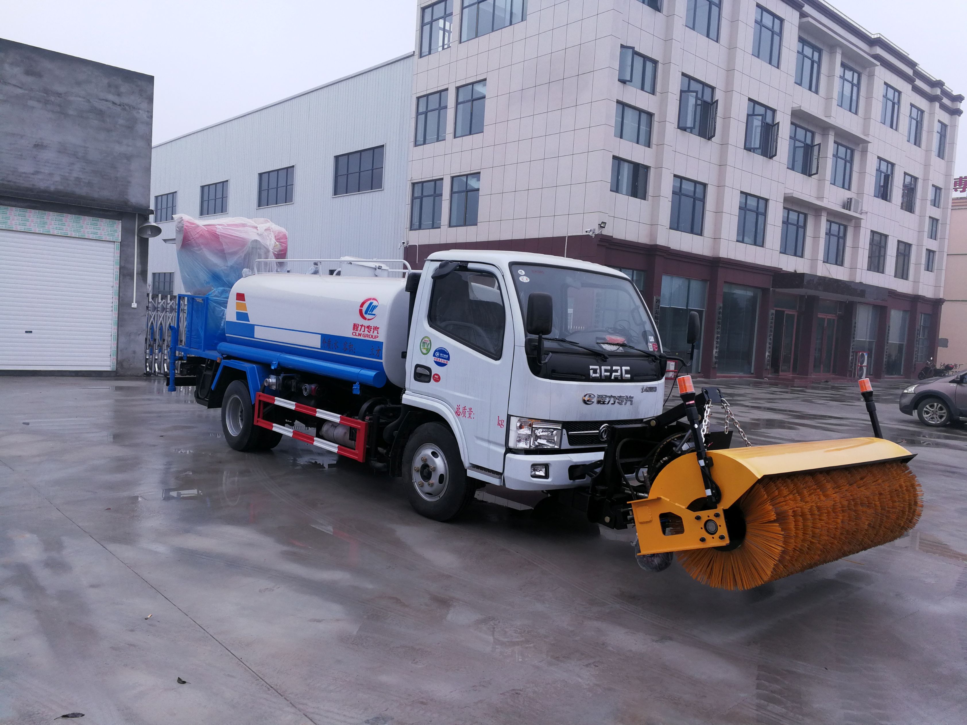 High Performance Snow Sweeper for Winter Use