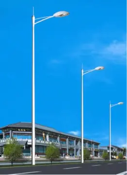 Single Arm Bracket Street Light Poles