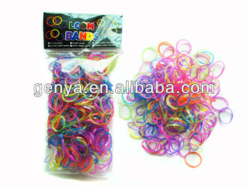 Fashion glitter loom band
