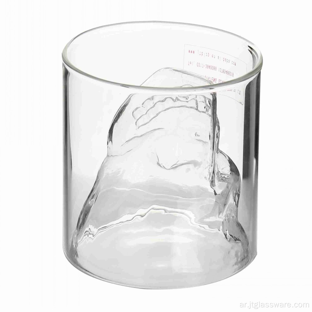 كأس زجاجي على شكل جمجمة مخصص
