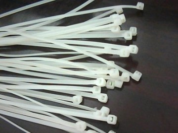 White Plastic Self-Locking Cable Tie
