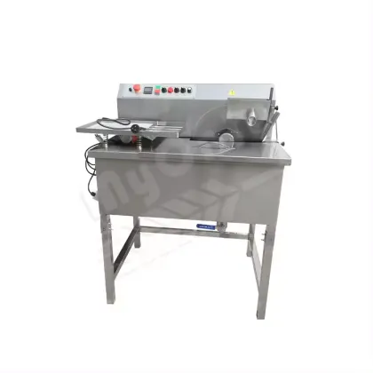 Mini Automatic Dark Chocolate Melting and Moulding Machine
