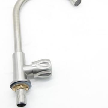 โครเมี่ยมหรือชุบทอง ห้องอาบน้ำ ทองเหลืองรูปสัตว์จับคู่อ่างล้างหน้าเป็ด Faucet Mixer