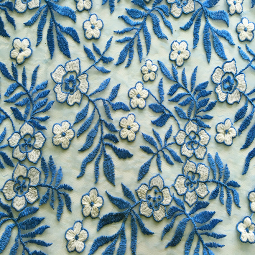 Multicolor polyester garnbroderityg med kammussla