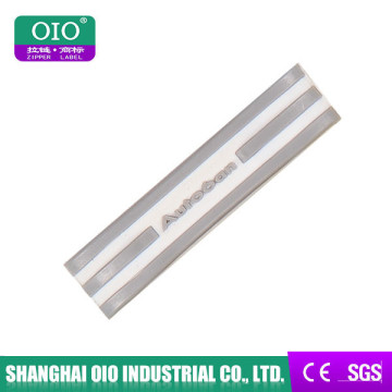 2015 OIO Best-seller Washable Practical Injection Label With Embossed Logo For Garments