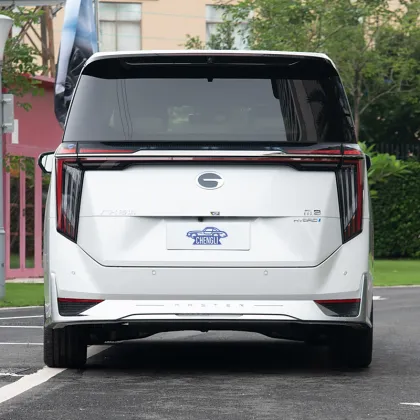 Trumpchi M8 Grandmaster Hybrid Electric Bus - Large Used Car Space