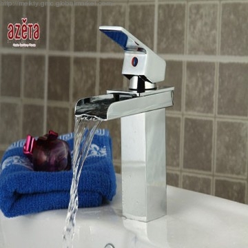 New Designing Single Handle Waterfall Basin Faucet