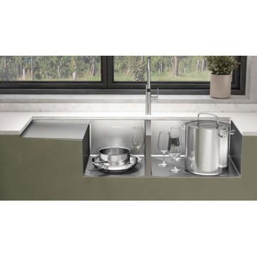 Gold SUS304 Double Bowl Kitchen Sink with Drainboard