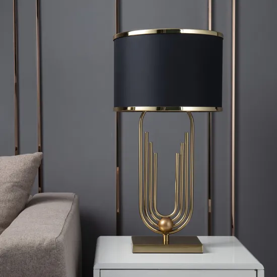 Nordic Minimalist Metal Table Lamp for Bedroom and Study