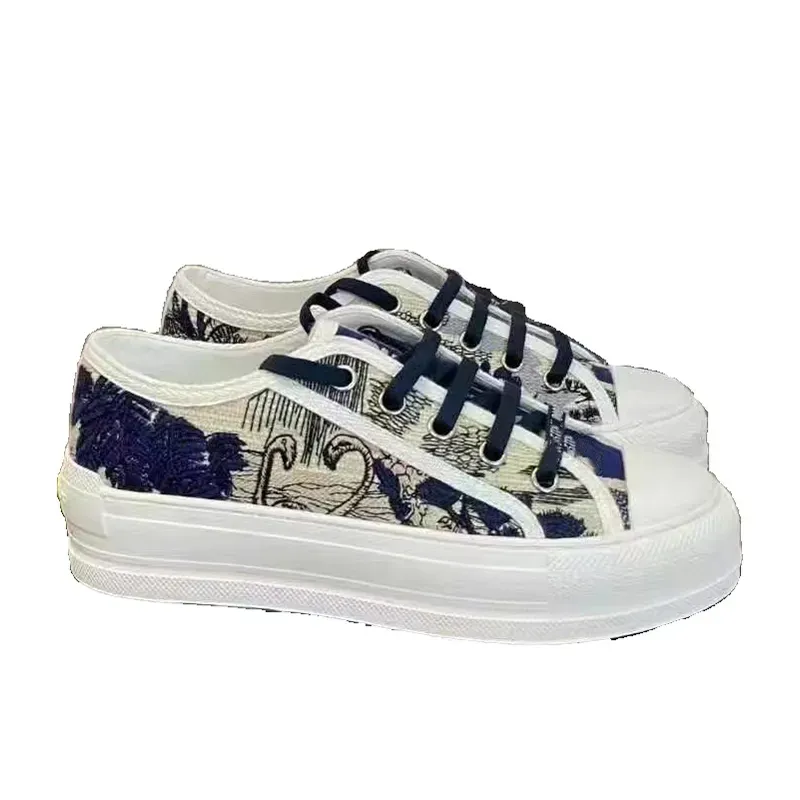Unisex 2024 Designer Fashion Trend Thick-Soled Embroidered Lace-Up Shoes