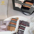 한국 레트로 줄무늬 INS 중간 튜브 컬러 차단 된 대학 스타일 파일 양말