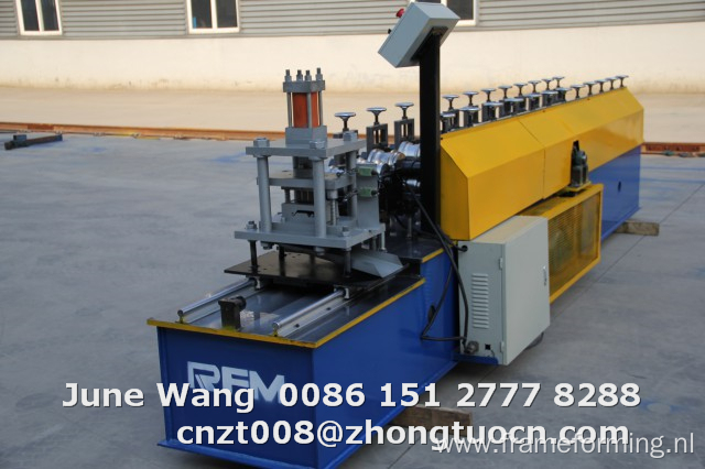 roll-up door making machine