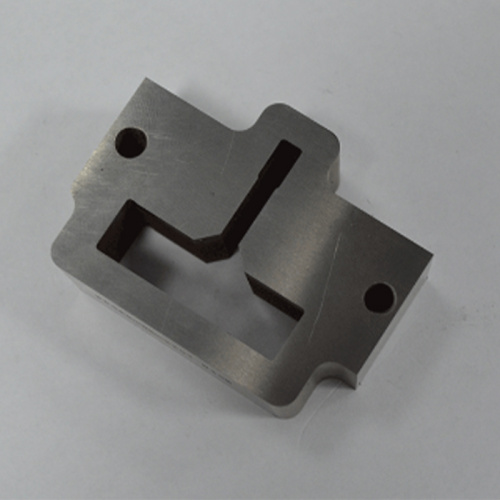 Injection mold components custom machining