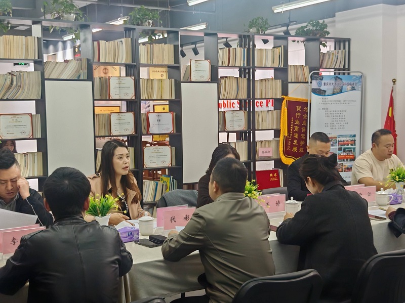 Ruislife Tire Co., Ltd. was invited to participate in the exchange meeting between the Dadukou International Chamber of Commerce and the International Business School of Sichuan International Studies University