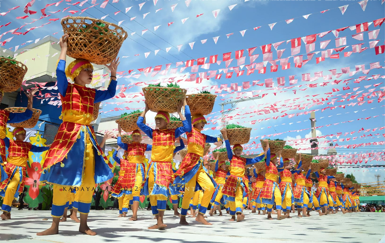 3-Niceday Negative Ion Pads Shine at Philippines' Kadayawan Fest