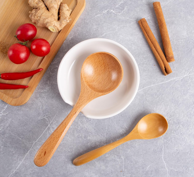 Durable Spoon Holder for Modern Dining