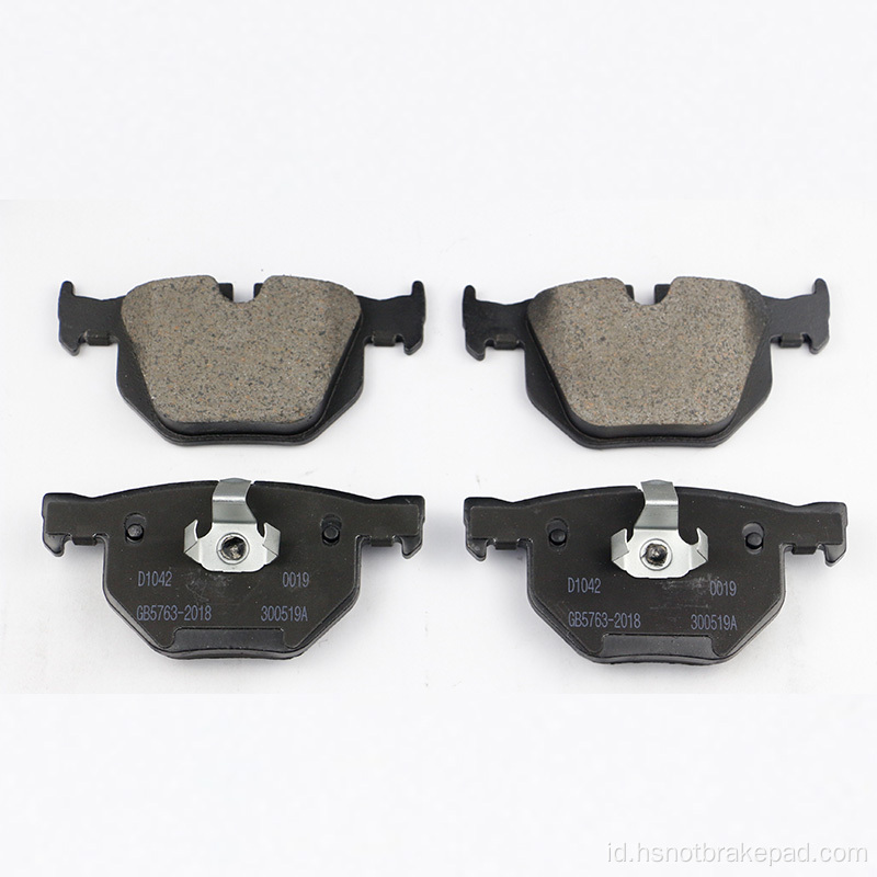 Pad Brake Keramik Qulity Tinggi D1042 untuk BMW