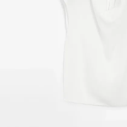 Women's flowing pleated collar vest