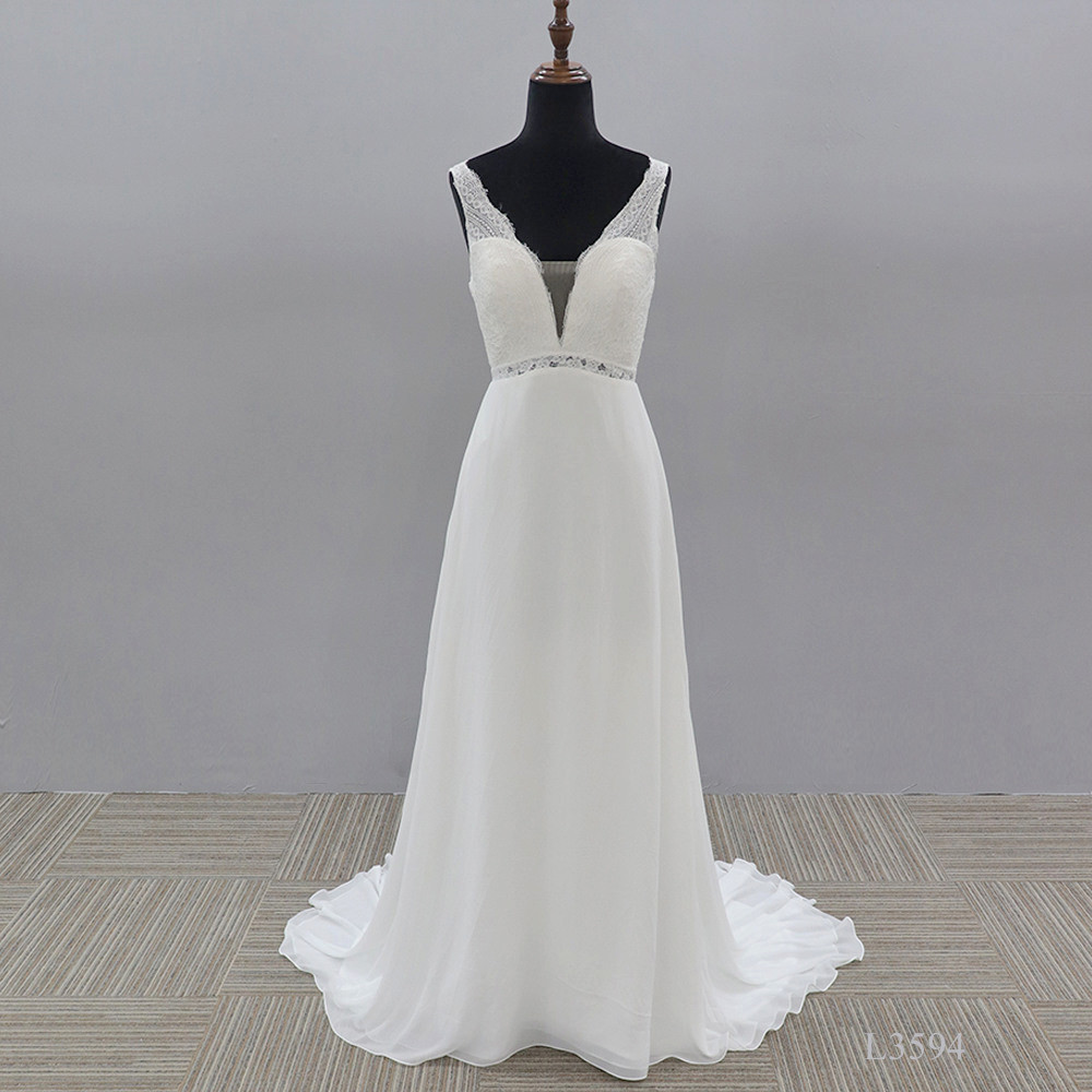 Women's halter wedding dress long trailing bright silk bridal gown