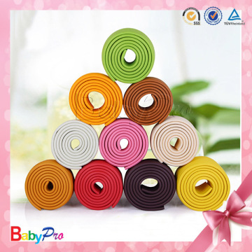 2015 Hot Sale Colorful NBR Custom Table Corner Protector Car Rubber Bumper Strip