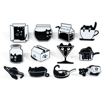 Cute Cat Alloy Enamel Pin - Creative Personality Liquid Black Cat Brooch