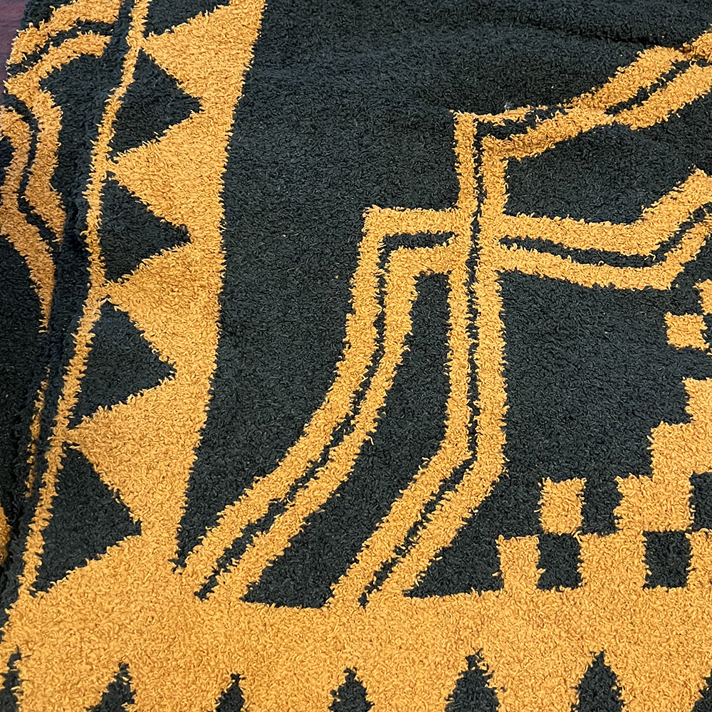 Пользовательский дизайн геометрический роскошный полиэфирный микрофибрь одеяло