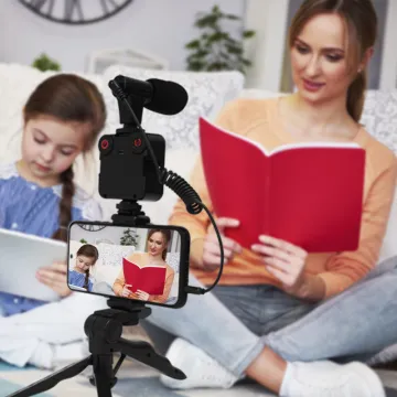 Vlogging Kit with Streaming Microphone for Travel