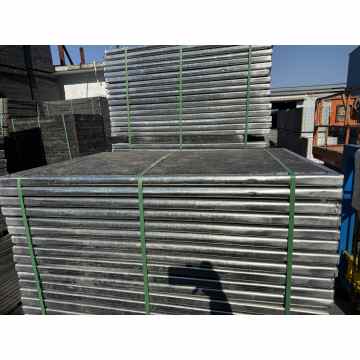 Pallet per macchine in mattoni con piastra di supporto in fibra di vetro e bordo in acciaio