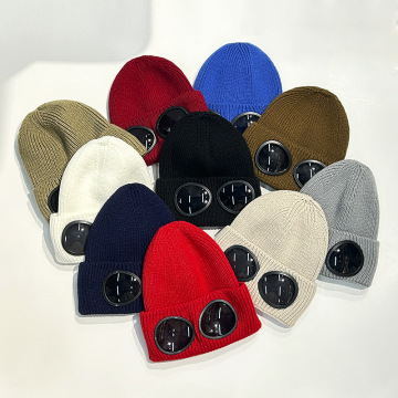 Best Selling Fashion Warm Soft Toque Knit Hat for Winter with Glasses