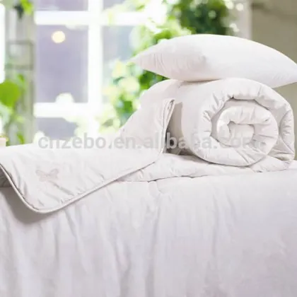 High Quality Luxury 233T Cotton Fabric 200GSM White Duck Down Duvets / Goose Down Duvet