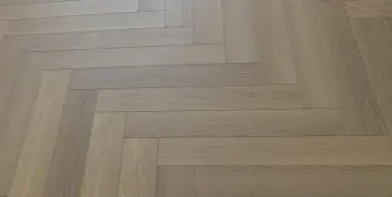 Vietnam Herringbone Tiles Plastic Plank Vinyl Spc Flooring