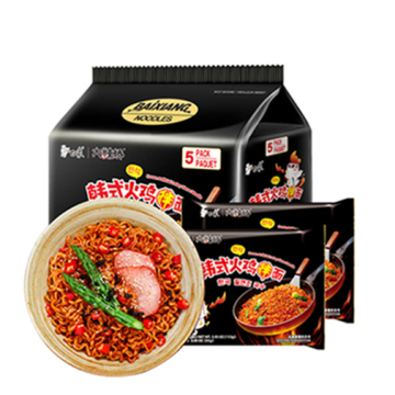 Chinese hete en pittige smaak heerlijke instant noedels