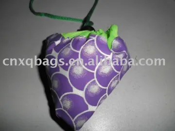 2013 folded with grapes bag