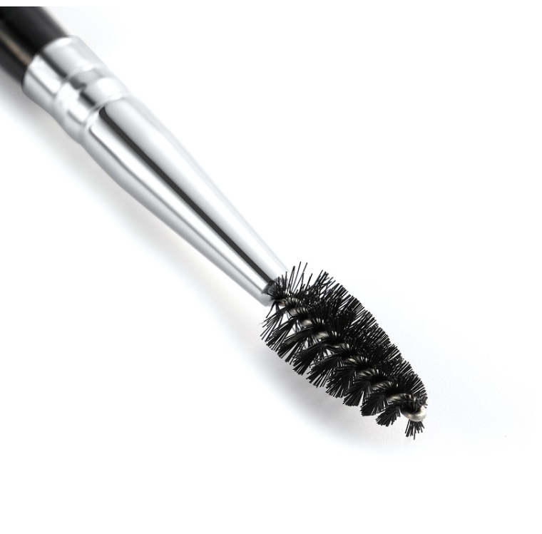 makeup brush 007