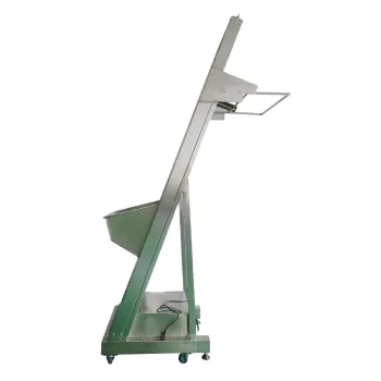 Small Scale Chicken Feed Pellet Production Line