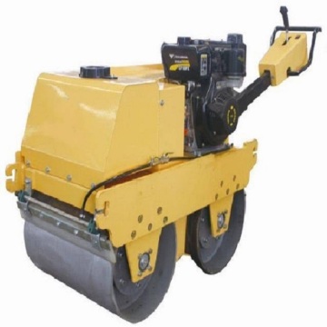 LT  -  R1600小型水冷ロードローラー