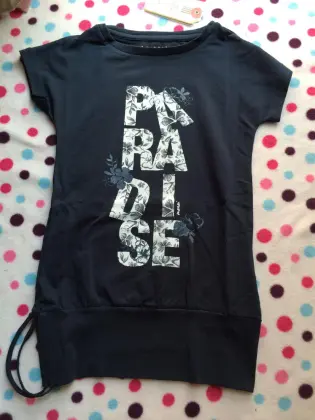 T-SHIRT SUITS