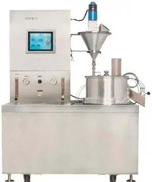 Granulator machine for foodstuff industries